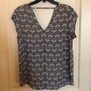 Patterned short sleeve blouse